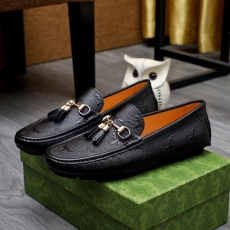 Gucci Leather Shoes